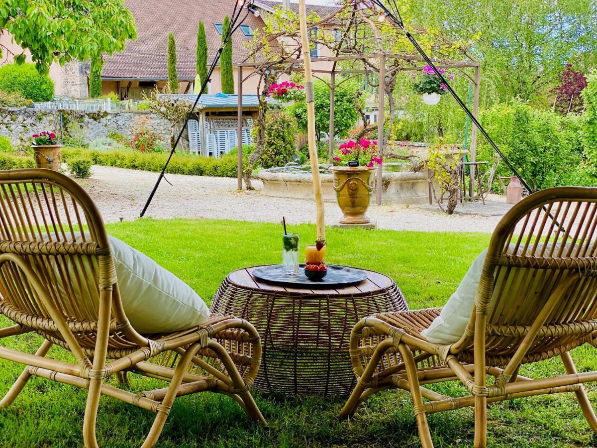 Hotel Domaine De Suzel Vignieu Zewnętrze zdjęcie