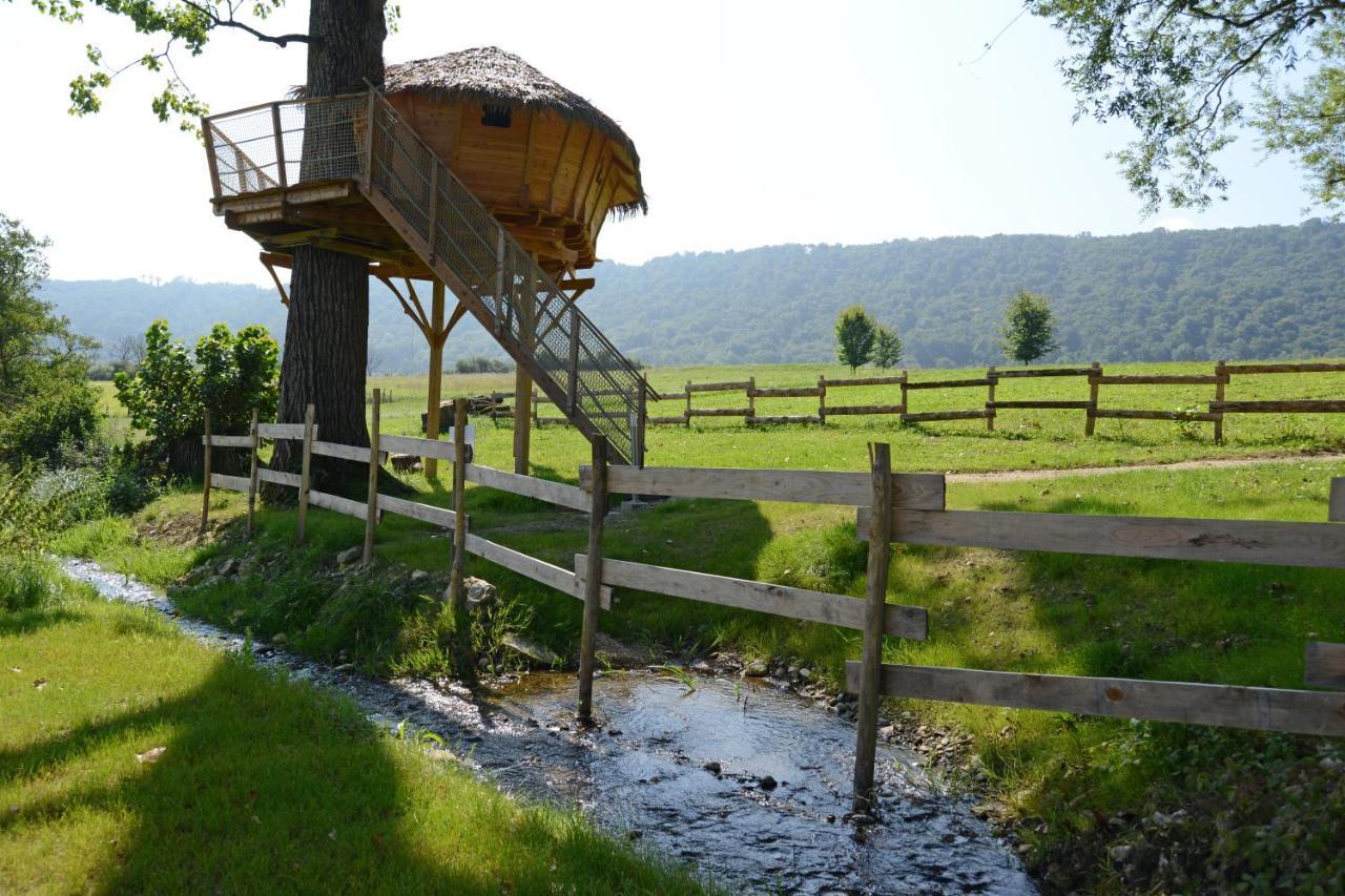 Hotel Domaine De Suzel Vignieu Zewnętrze zdjęcie