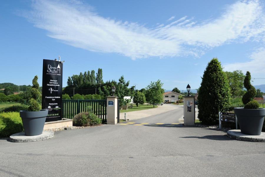 Hotel Domaine De Suzel Vignieu Zewnętrze zdjęcie