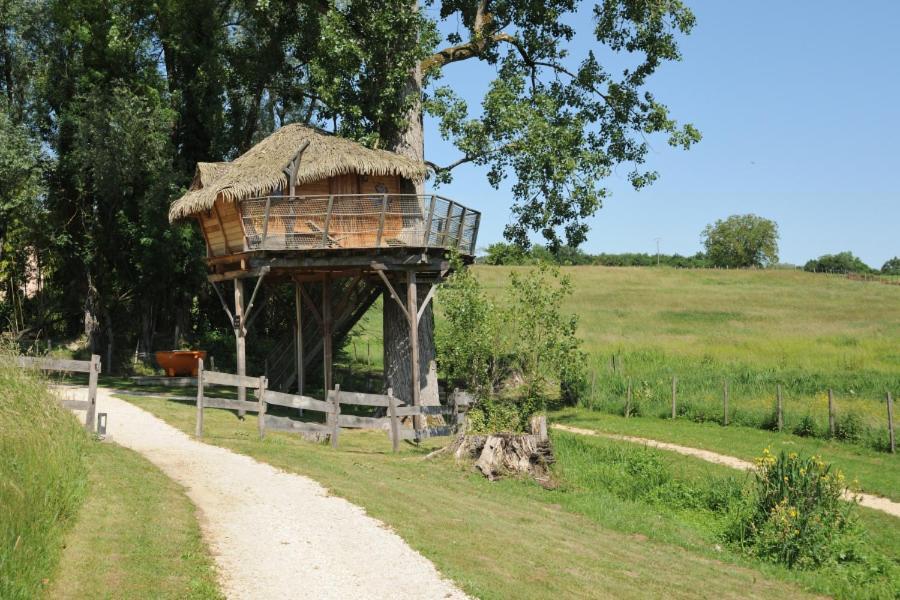 Hotel Domaine De Suzel Vignieu Zewnętrze zdjęcie