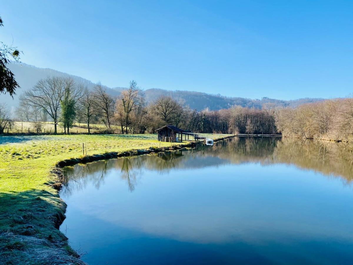 Hotel Domaine De Suzel Vignieu Zewnętrze zdjęcie